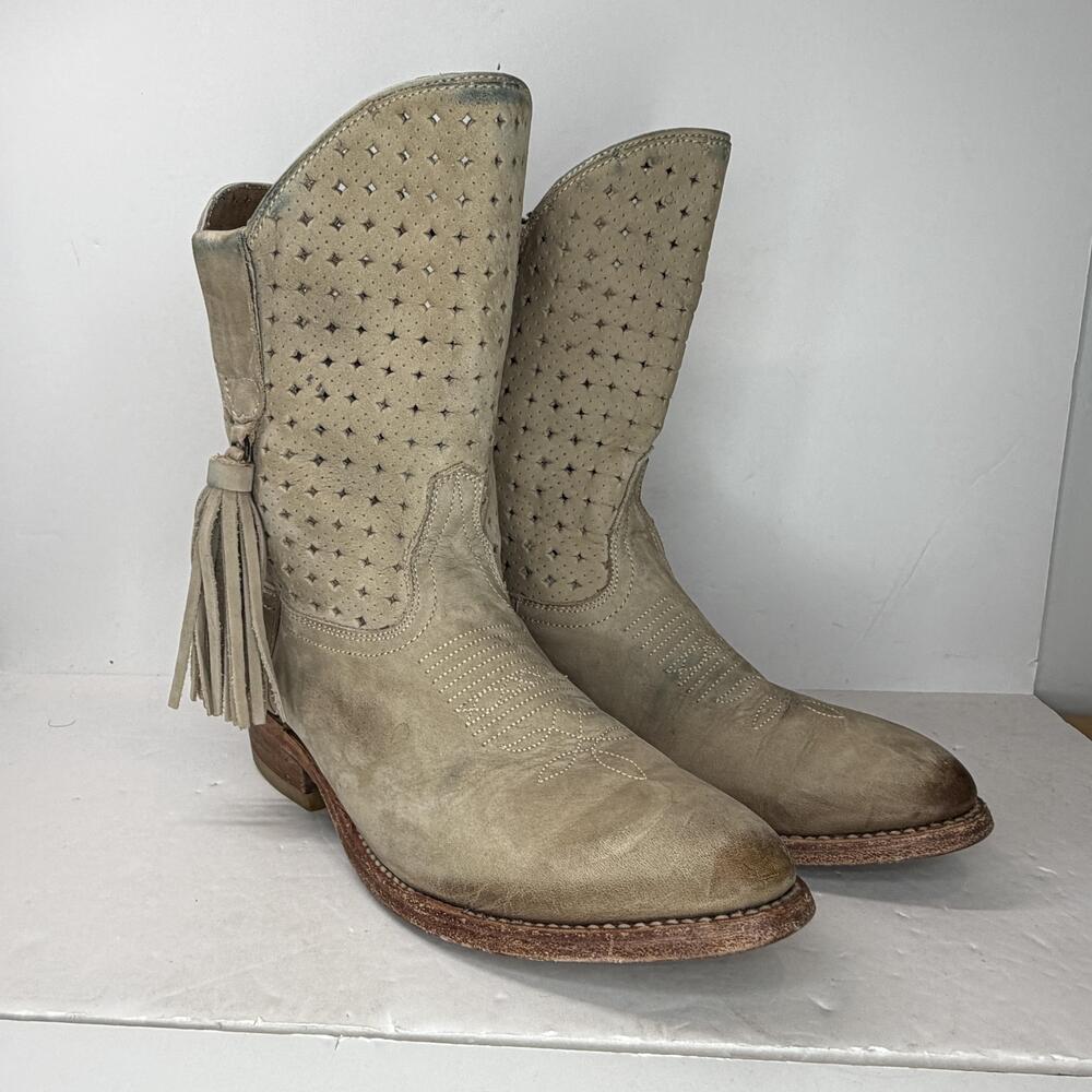 Miss Sixty Campy Boots Womens Size 7.5 Beige Leather Western Tassel Zip Shoes